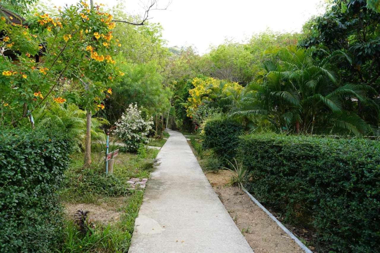 Koh Mook Bamboo Bungalows Exterior photo