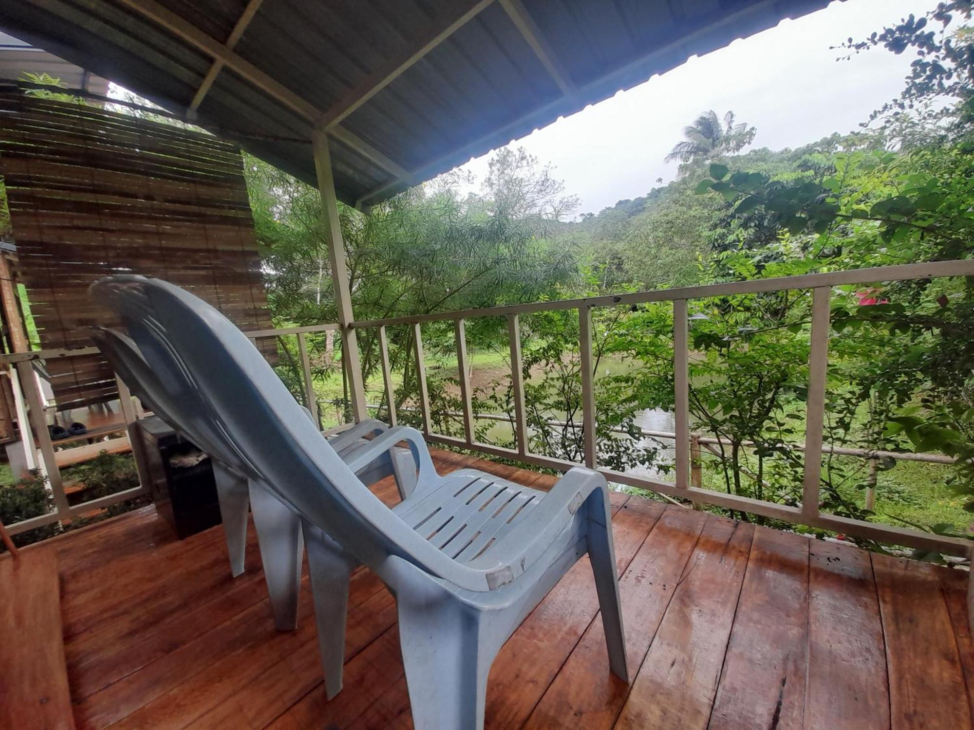 Koh Mook Bamboo Bungalows Exterior photo