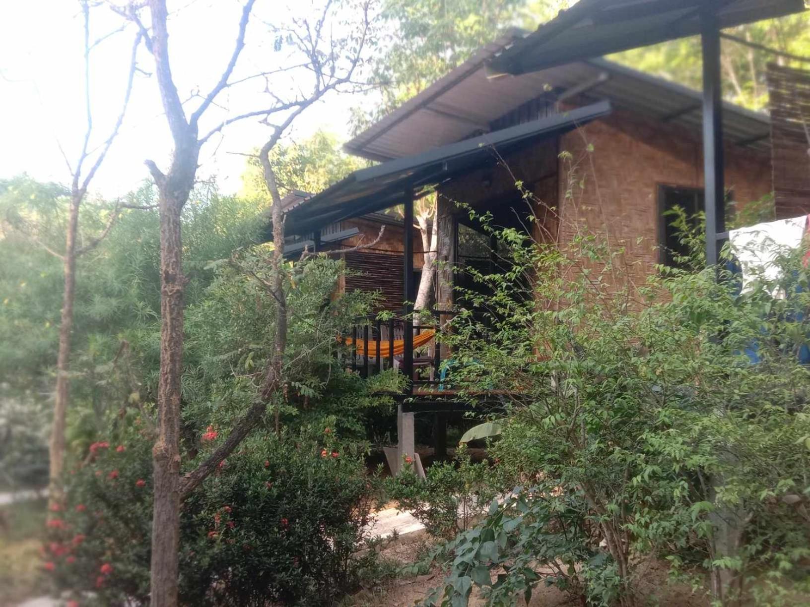 Koh Mook Bamboo Bungalows Exterior photo